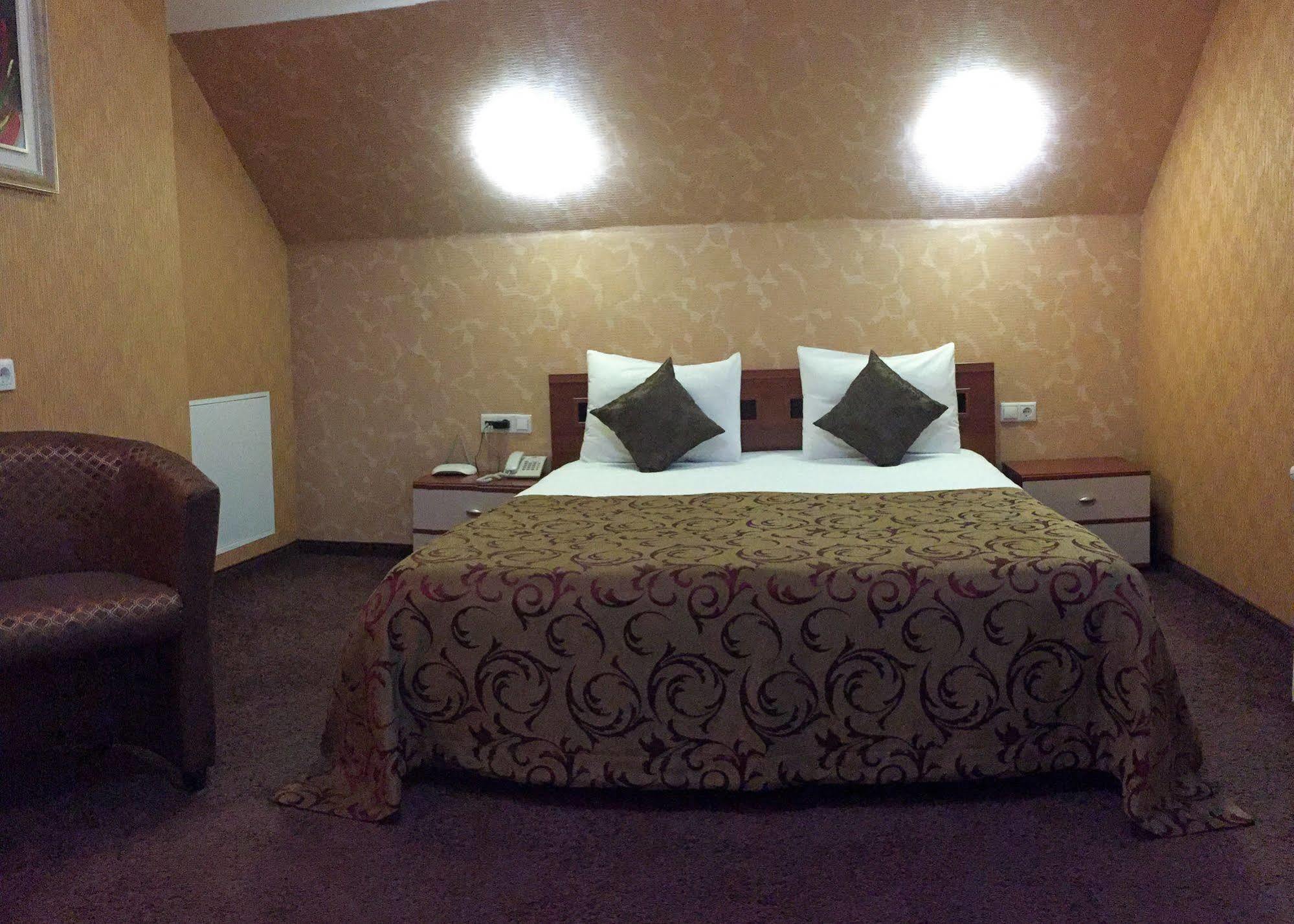 Komilfo Hotel